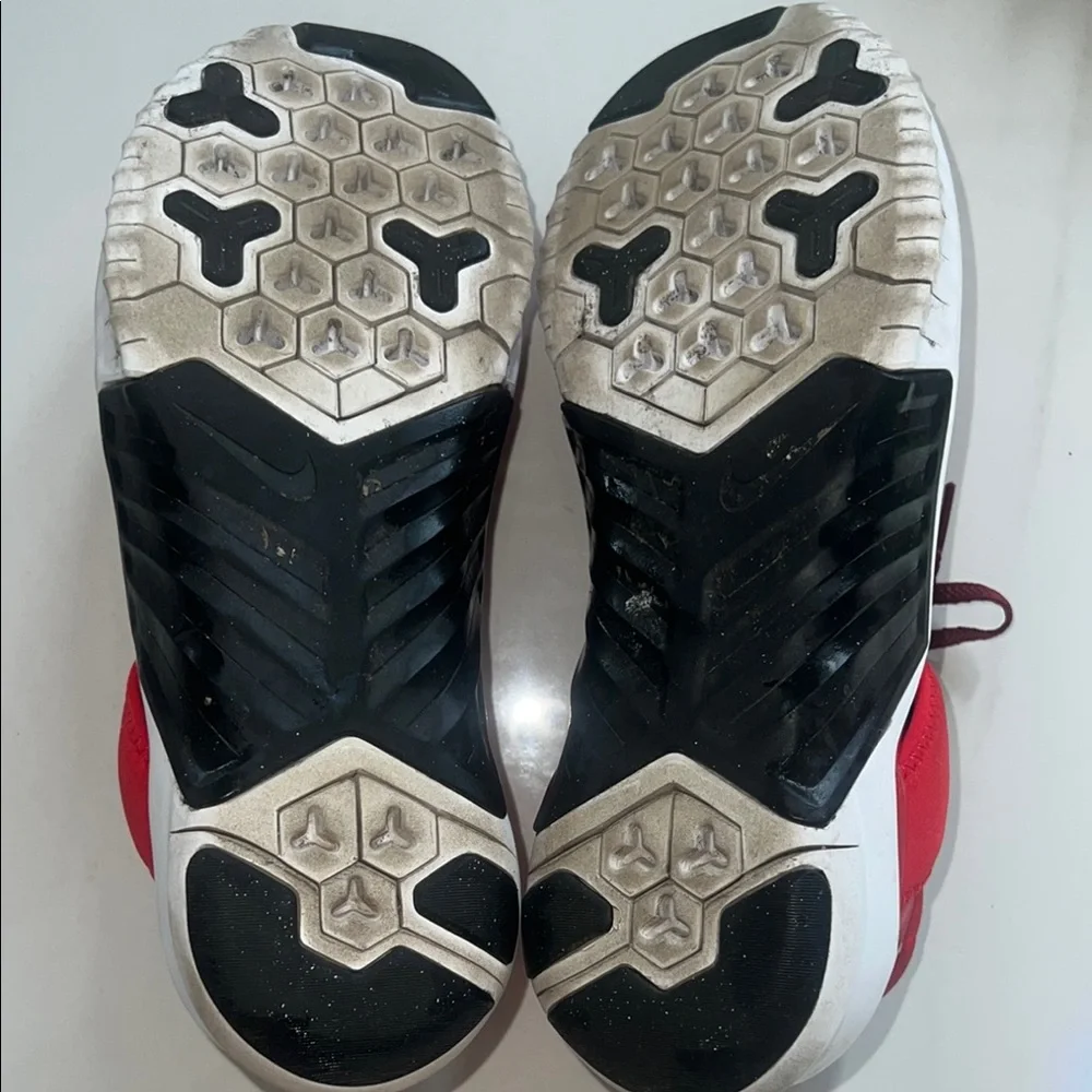 Nike Red Metcon Athletic Shoes Size 10 - Picture 7 of 7